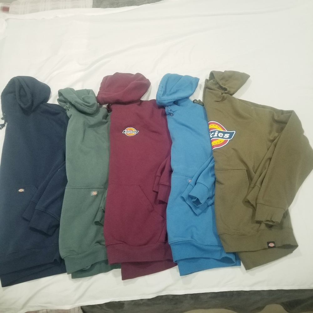 Fleece hoodies for sale size large Warm & soft 5pack bundle